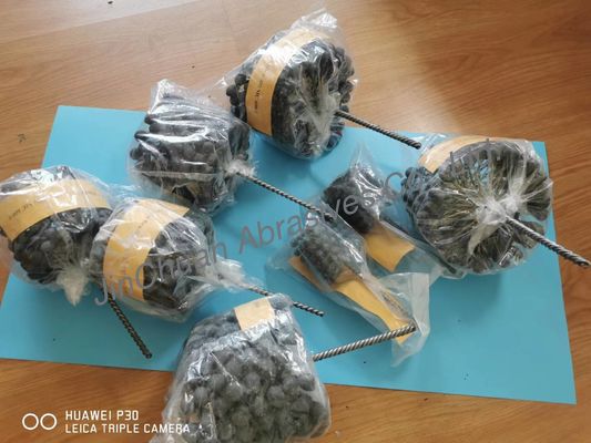 Efisiensi Tinggi Karbida Silikon Bulat Pengasah Sikat Abrasives Metal Handle