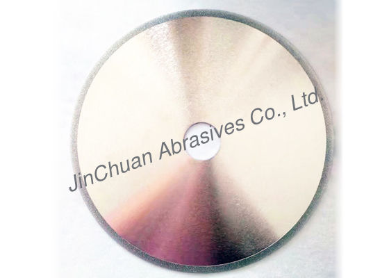 Pisau pemotong berlian dilapisi digunakan untuk memotong asbes besi cor grafit dan sebagainya dengan efisiensi tinggi